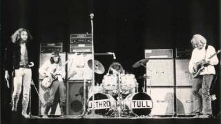 Jethro Tull- Aragon Ballroom, Chicago, Illinois 8/16/70