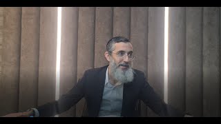 הרב אליעזר לוי | שונה הלכות - מה עושים בשמן שנותר ביום האחרון של חנוכה - בית המדרש "אבי בעזרי" (הרב אליעזר לוי) - התמונה מוצגת ישירות מתוך אתר האינטרנט יוטיוב. זכויות היוצרים בתמונה שייכות ליוצרה. קישור קרדיט למקור התוכן נמצא בתוך דף הסרטון הרב אליעזר לוי | שונה הלכות - מה עושים בשמן שנותר ביום האחרון של חנוכה - בית המדרש "אבי בעזרי" (הרב אליעזר לוי) - התמונה מוצגת ישירות מתוך אתר האינטרנט יוטיוב. זכויות היוצרים בתמונה שייכות ליוצרה. קישור קרדיט למקור התוכן נמצא בתוך דף הסרטון