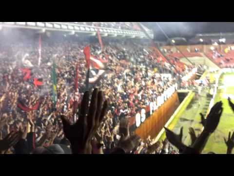 Atlético PR 3x2 Santos 31/07/2011