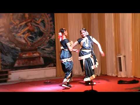 Kanna nee thoongada dance performance