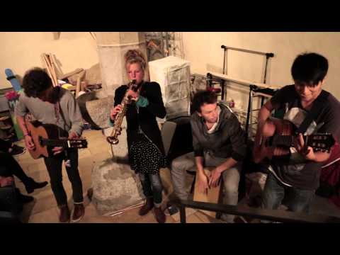 One Song.One Take: Daria & the Brothers - Night Fever