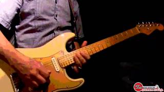Video thumbnail for Real McCoy Custom RMC10 Wah w/ D*A*M Sonic Titan demo by David Curtis