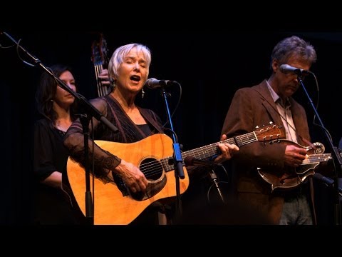 Laurie Lewis, "Sailing Boat" | KQED Arts