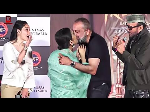 Manisha Koirala Give Special Gift To Sanjay Dutt In Front Of Manyata Dut At TEASER LAUNCH PRASTHANAM