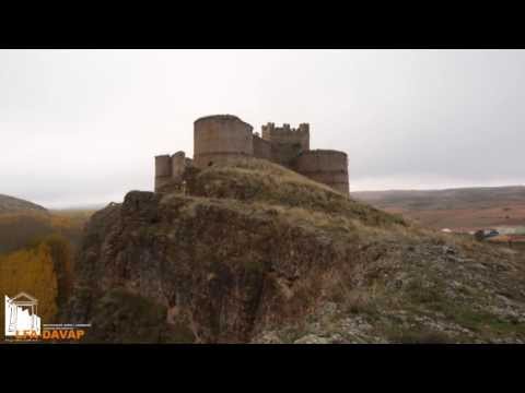 Levantamiento fotogramétrico del castillo. / SN