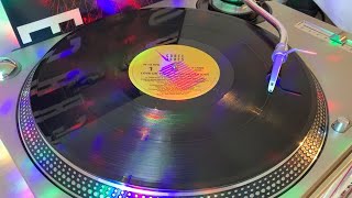 GRACE JONES  ” Love on top of Love - Killer kiss ”  ( THE COLE &amp; CLIVILLES GARAGE  HOUSE MIX )