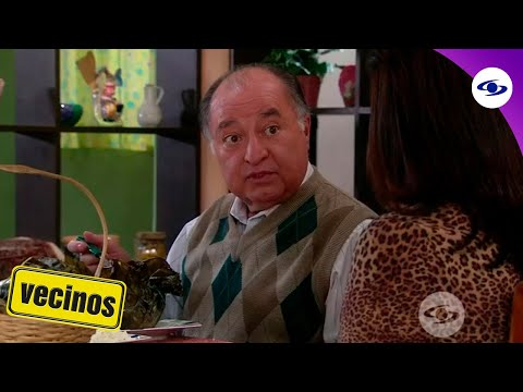 Vecinos: Alicia intenta conquistar a don Gervasio