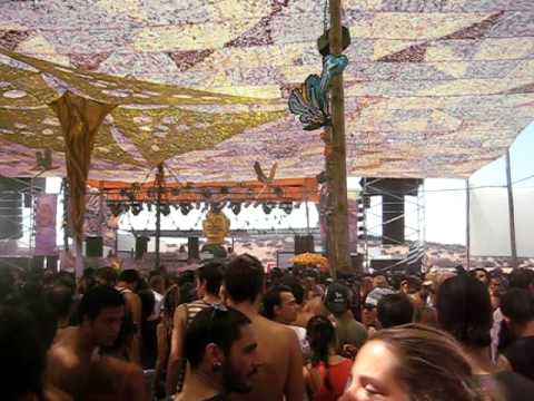 Talamasca Vs XSI - The Frequency (Vs Nomad) Live @ Freedom Festival 2009