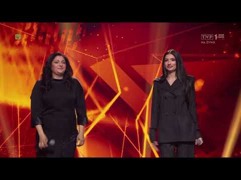 🇵🇱 Viki Gabor and her mother Ewelina - Piosenka światłoczuła ("Nie ma jak u mamy" concert, 26/05/23)