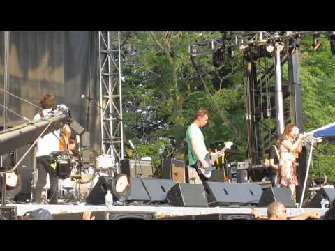 Slowdive - Machine Gun﻿ - Live at Pitchfork 2014 - Chicago