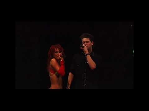 Viviendo de Noche - RBD