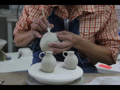 Handbuilding Porcelain Dinnerware