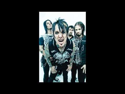 Papa Roach vs. Rihanna-Rude Resort