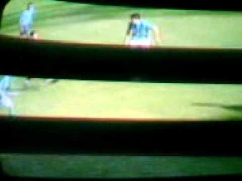 Chilena de Charles en el Pontevedra - Guijuelo.