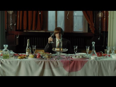 Ralph Kaminski - Ale mi smutno (Official Video)