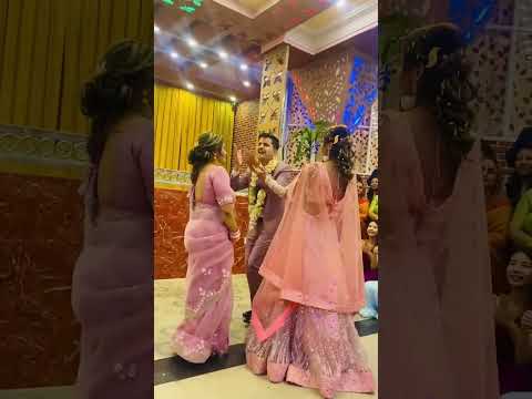 Katar katar  ma Timro....sasu jwai ko dance #youtubeshorts #funny