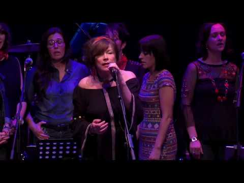 Theme Night #23 - How Can I Keep From Singing (Cathy Jordan and Choir)
