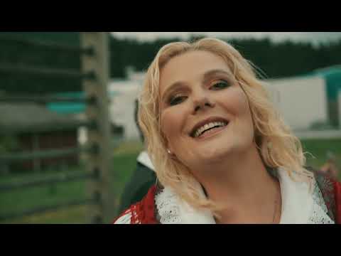 VESELI SVATJE - POD CVETOČIMI KOSTANJI