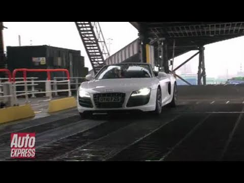 Audi R8 Spyder Tunnel Blasting Review - Auto Express