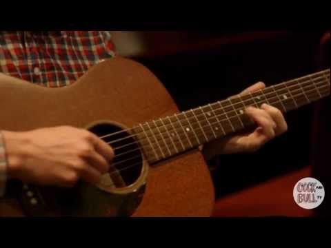 Sam Amidon - Pretty Fair Damsel ǀ Cock and Bull TV