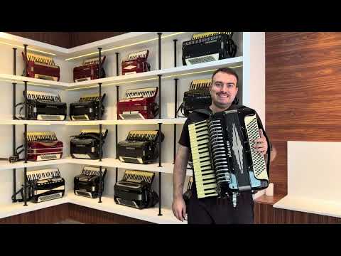 Acordeon Morbidoni 120 - R$ 12500 - 32 99936-0003