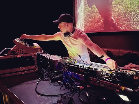 manü | live @ TOLDI 04/22/2022