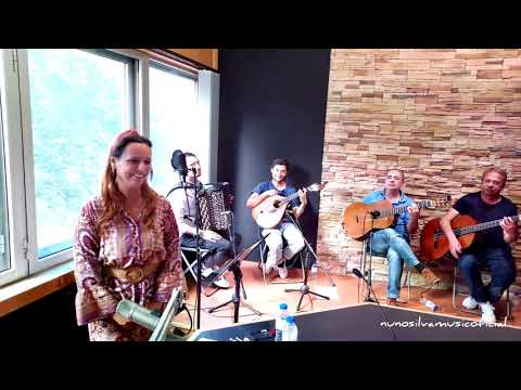 Dora Maria, "Rádio Amália" - A Vida Vai