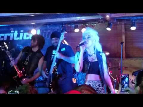 Kaleido with Christina Chriss Guns & Roses cover My Michelle