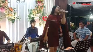 Download lagu TANGIS BAHAGIA - COVER LIVE ALYA PANGESTY FEAT OQINAWA mp3 Download lagu TANGIS BAHAGIA - COVER LIVE ALYA PANGESTY FEAT OQINAWA mp3