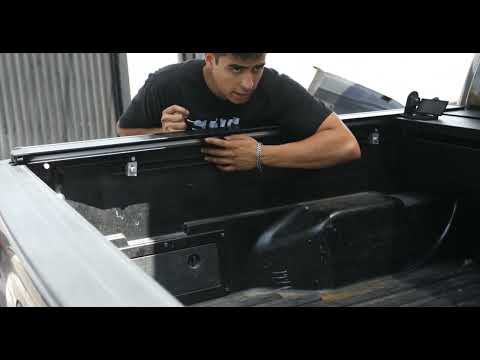 Tacoma Tonneau Cover: Retrax PRO XR