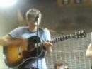 Videoclip de This Scene Is Dead (Acoustic) — We Are Scientists