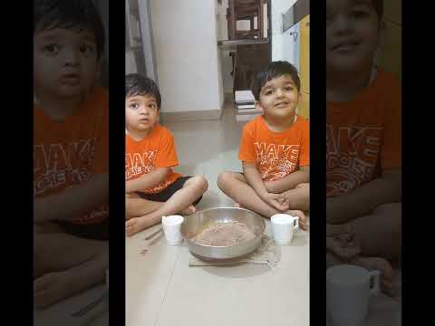 Pranit & Prihan bake delicious brownie 😋 #nomaidacake #healthycake #oats #kidsfriendlyrecipe