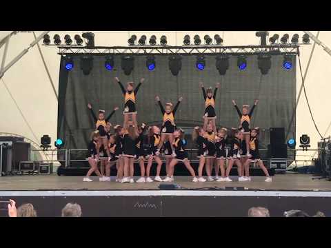 Ƹ̵̡Ӝ̵̨̄Ʒ Shorty Angels Ƹ̵̡Ӝ̵̨̄Ʒ Zum Hofwiesenparkfest 2018