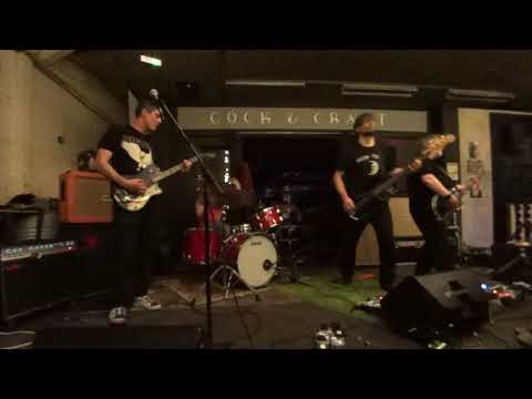 Part Chimp at Bustler Market 23/11/19