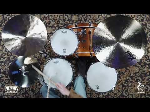Sabian 14" AA Medium Hi-Hats - Brilliant - 1033/1341g (21402B-1032722A)