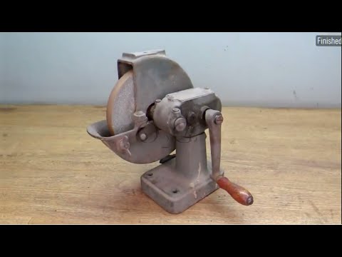 Hand Cranked Grinder Restoration - Light Grey Bench Grinder | 5 Minute | O2G