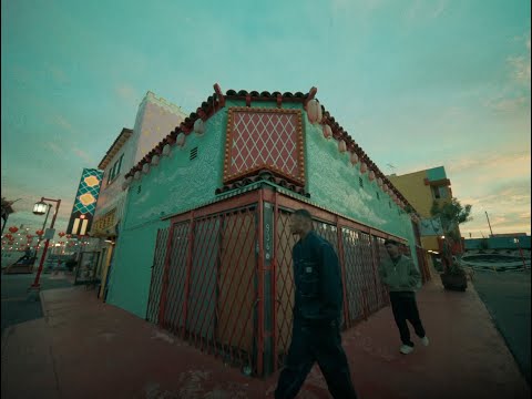 AKTHESAVIOR & sagun - Issues (Official Music Video)