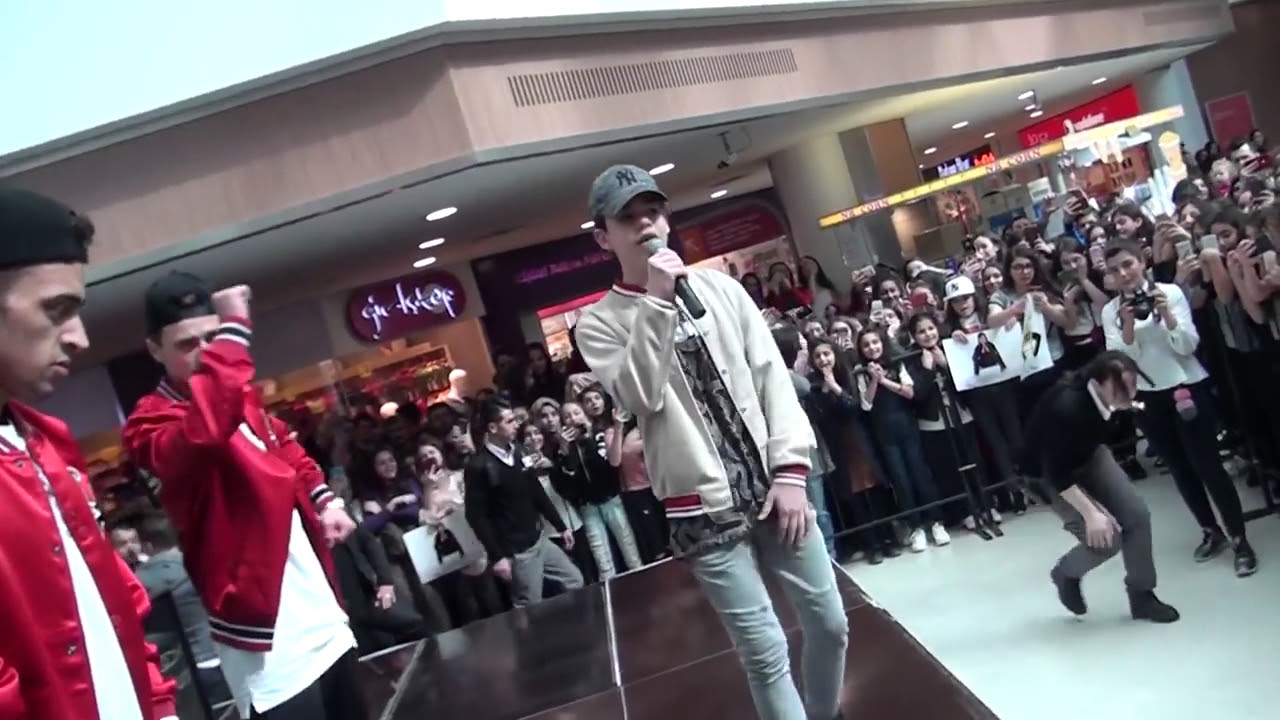 Alper erözer olivium Avm konseri damga vurdu