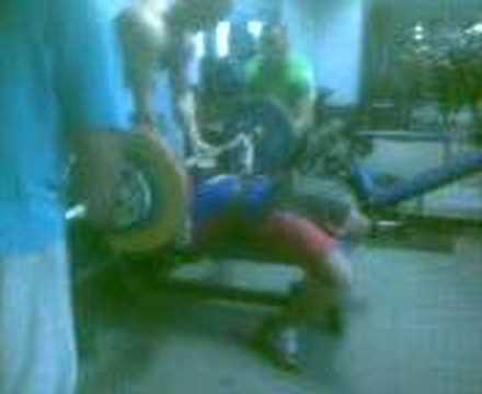 Benchpress 357lbs weight 163 wolus