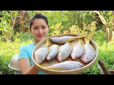 Yummy Fish Ball With Papaya Pickle Recipe - Fish Ball With Papaya Pickle Cooking - Cooking With Sros Video