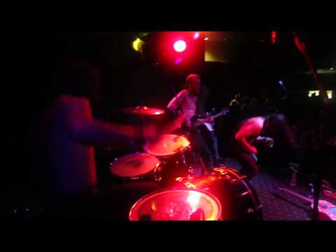 YOUNGER DRYAS GREAT NORTHERN HOTEL BYRON BAY 17.5.2014 1080p