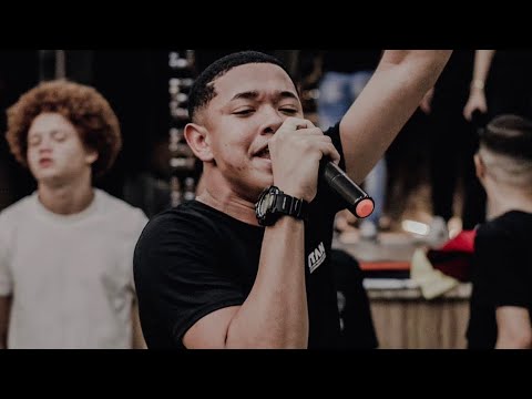 VOCÊ NÃO VAI CONSEGUIR SE SEGURAR AO OUVIR ESSA ADORAÇÃO😭 Matheus Henrique