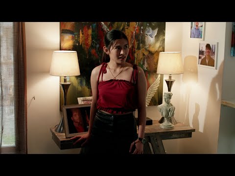 每到夜晚就化身《月光蝴蝶》飛進紳士們的懷裡，直到有一天...｜原創娛樂 Creative Century Ent.