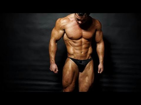 Tavi castro new 2018 transformation posing video