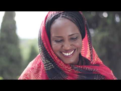 AZIZA BRAHIM - EÑAUT ELORRIETA - Desio bat dut · عندي  أمنية