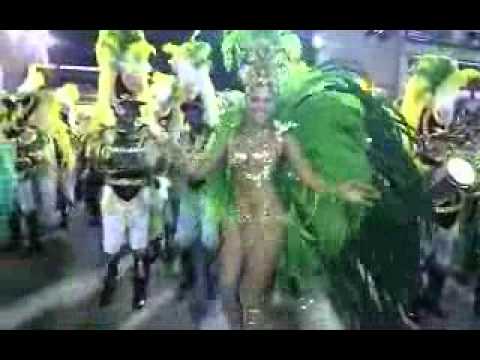 Grazi Massafera Rainha da Bateria na Grande Rio 2007