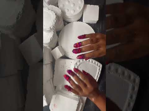 Big shapes and blocks dusty gym chalk crush