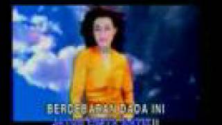 Download lagu Nini Carlina - Panah Asmara mp3