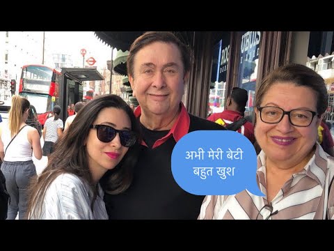 49 yr Karisma Kapoor in vacation super happy and enjoying her life after a long time