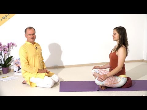 Schneidersitz - Yoga Asana Lexikon